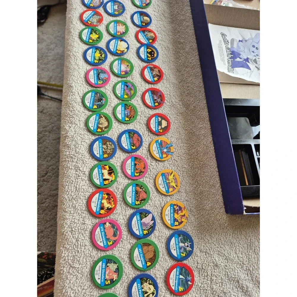 Hasbro Pokemon Master Trainer Game Board 1999 Edition